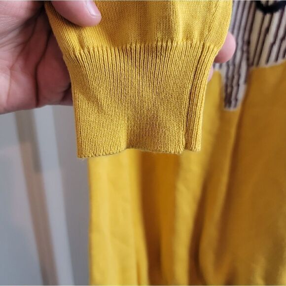 MOD CLOTH Llama Intarsia Sweater - Picture 3 of 9